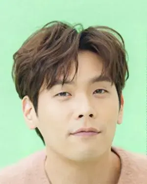 بیوگرافی Daniel Choi