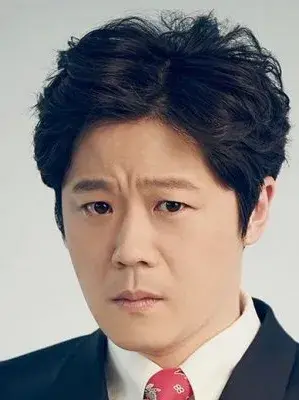 بیوگرافی Kyul Kim