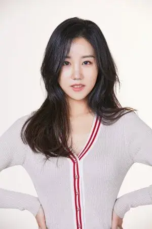 بیوگرافی Ha Eun Lee