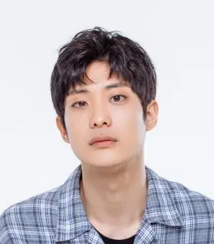 بیوگرافی Myeong Ro Lee