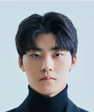 بیوگرافی Yoo Jin Lee
