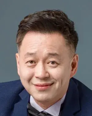 بیوگرافی Sen Bao Lu