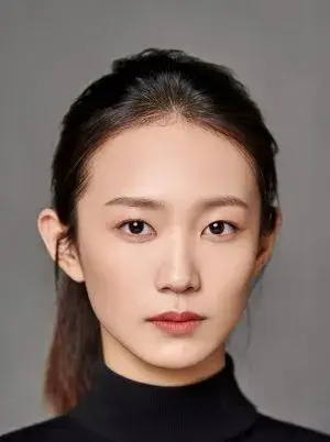 بیوگرافی Yao Huang