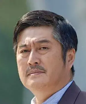 بیوگرافی Wei Lin