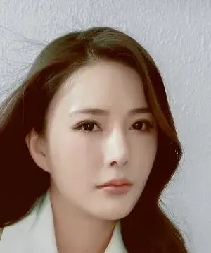 بیوگرافی Yan Fei Pan