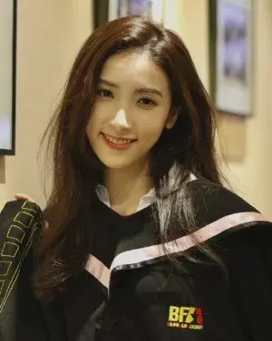بیوگرافی Zi Wei Ma