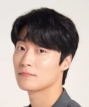 بیوگرافی Nam Jun Heo
