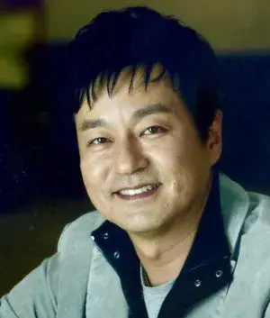 بیوگرافی Jung Hoon Lee