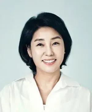 بیوگرافی Geum Suk Yang