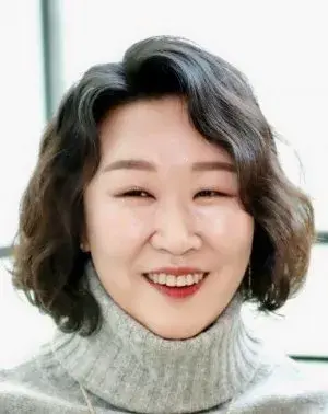 بیوگرافی Hyun Joo Baek