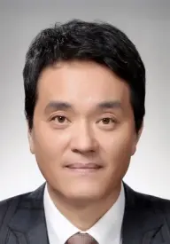 بیوگرافی Jong Hwan Choi