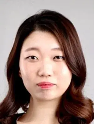 بیوگرافی Do Yeon Lee