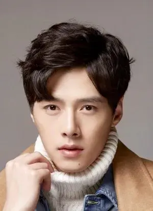 بیوگرافی Yi Lun Fang