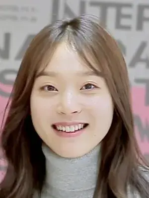 بیوگرافی Hye Ri Yoon