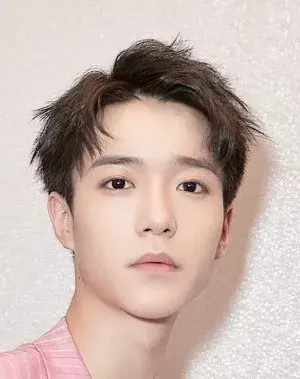 بیوگرافی Hao Yuan Yan