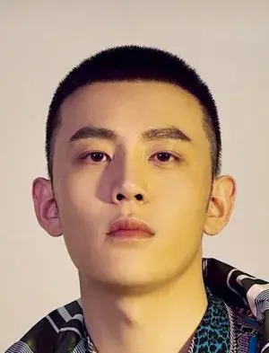 بیوگرافی Xi Jun Chen