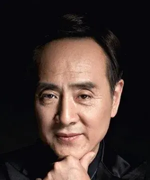 بیوگرافی Quan You Wang