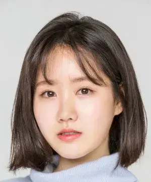 بیوگرافی Ji Hee Jin