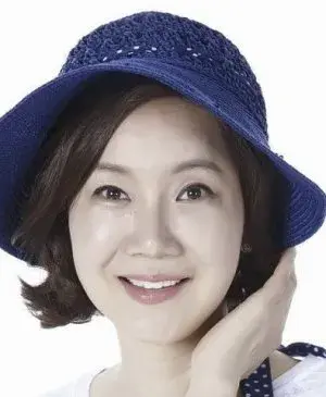 بیوگرافی Mi Kyung Yang