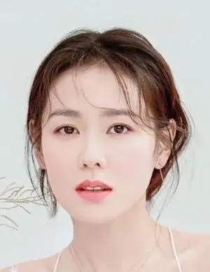 بیوگرافی Eon Jin Son