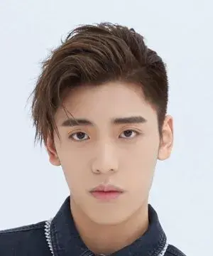 بیوگرافی Zi Yi Wang