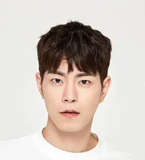 بیوگرافی Jong Hyun Hong