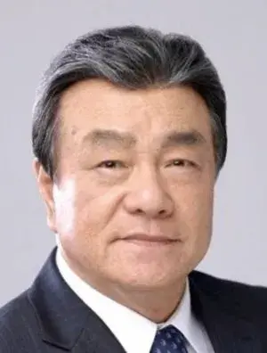 بیوگرافی In Soo Han