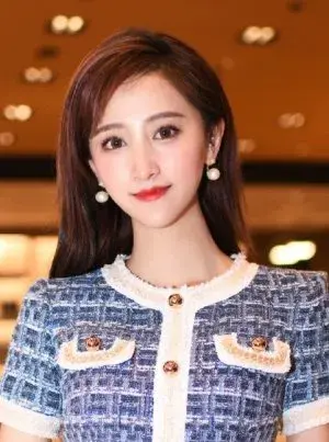 بیوگرافی Huan Wang