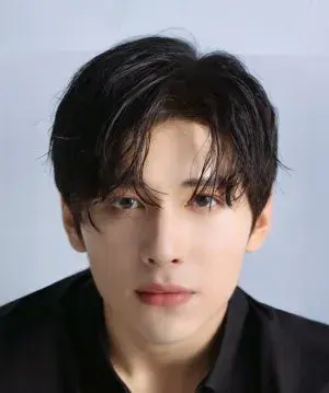 بیوگرافی Zi Hao Wang