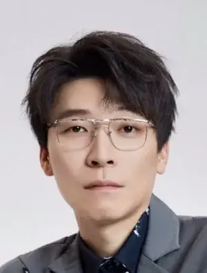 بیوگرافی Xiao Kun Wang