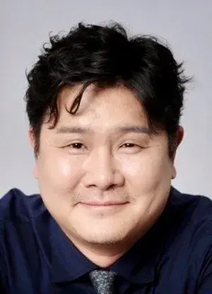 بیوگرافی Ki Moo Kim