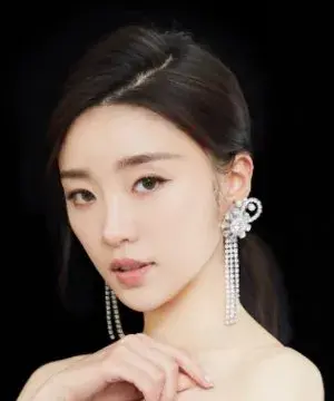 بیوگرافی Yue Zhang