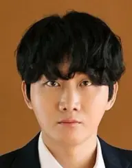 بیوگرافی Yong Jin Lee