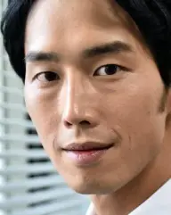 بیوگرافی Shin Sung Lee
