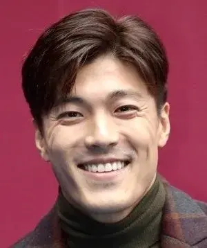 بیوگرافی Jae Yoon Lee