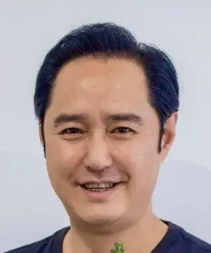 بیوگرافی Lei Feng