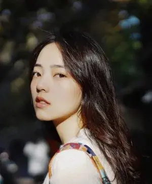 بیوگرافی Jia Ying Chen