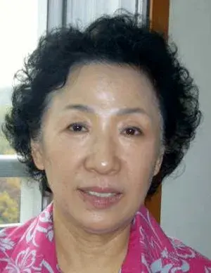 بیوگرافی Boo Jin Joo