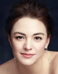 بیوگرافی Sandrine Pinna