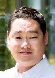 بیوگرافی Yoo Joon Lee