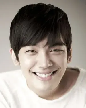 بیوگرافی Woo Shik Jung