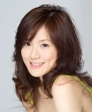 بیوگرافی Xin Yin