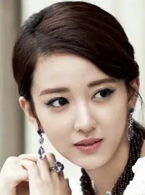 بیوگرافی Se Eun Lee