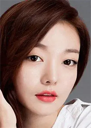 بیوگرافی Ji Eun Moon